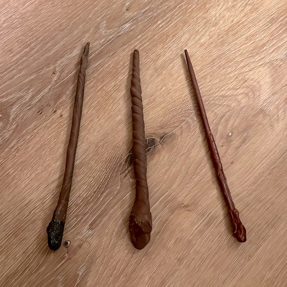 Harry Potter Wands - Picture 1 of 5